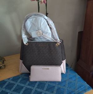 Michael Kors Large Shoulder Bag with Wallet